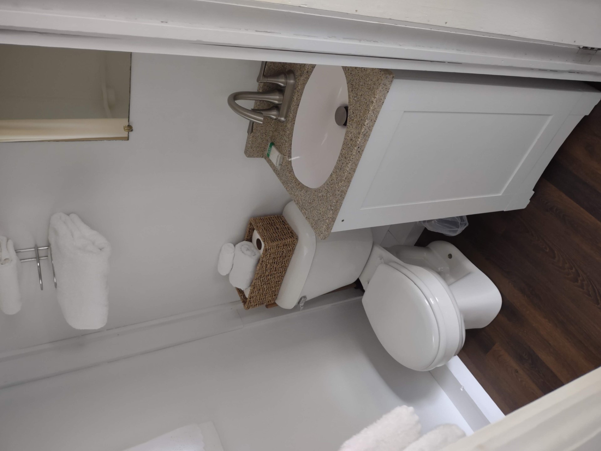 Harbor View Sanctuary - Cabin 6